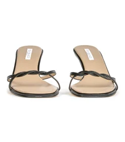 Amelia Black Vintage