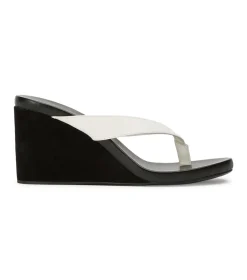Avanti Milk Capretto/Black Suede