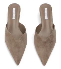 Connie Ashen Suede