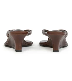 Edgy Choc Vintage