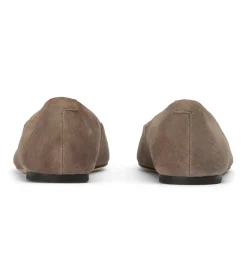 Jesse Ashen Suede