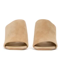 Mustang Wheat Suede